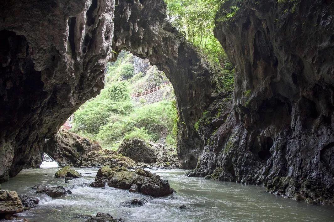 自驾探索‘醉美’贵州一山一水