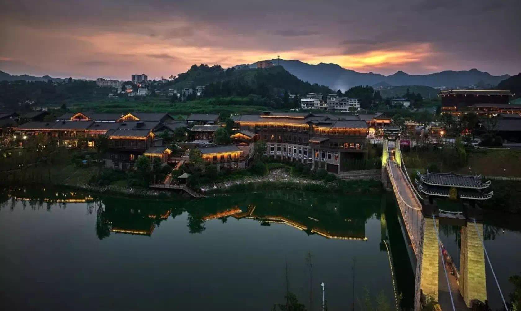 走进黔东南 呢, 呀感受山野生活、非遗课堂、探访贵州地质博物馆|亲子游 走进黔东南,感受山野生活、非遗课堂、探访贵州地质博物馆|亲子游