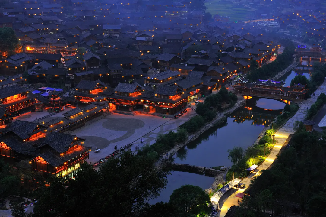 贵州旅游十大景点排名    呀，    😘贵州必玩10大景区游记攻略