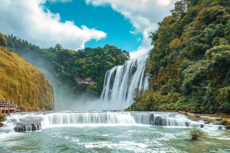 黄果树景区发布两起温馨提示