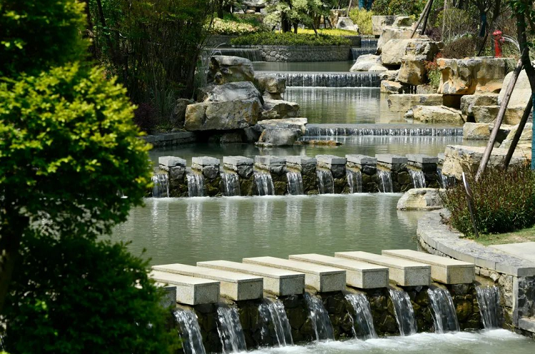 走,这个冬季去百里杜鹃泡温泉吧! 走, 💂♂️这个冬季去百里杜鹃泡温泉吧!